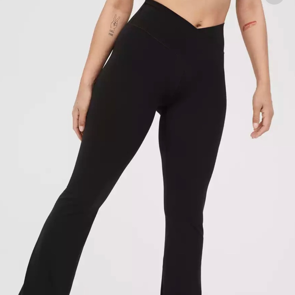 Aerie offline yoga pants flare black